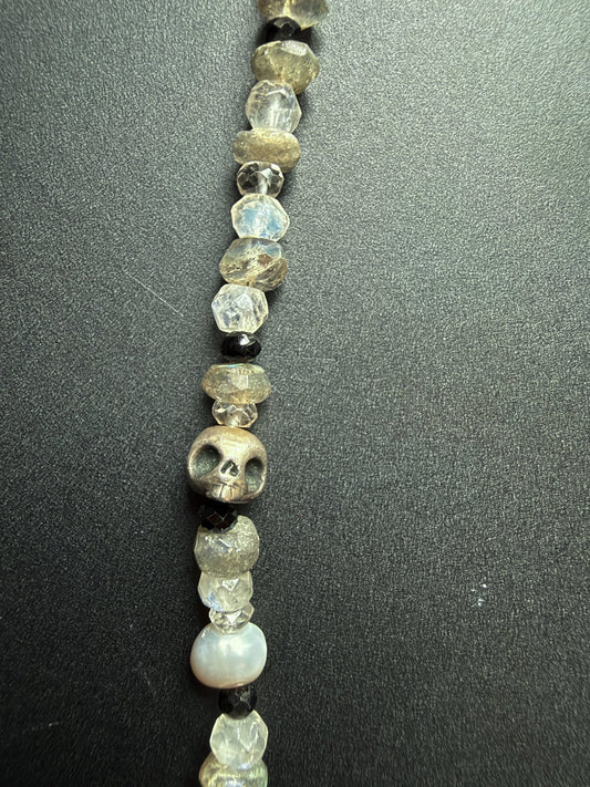 Short Pearl & Silver Skulls Necklace - Virginia Allan