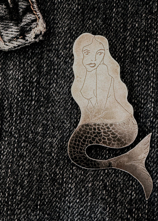 The Mermaid Brooch - Virginia Allan